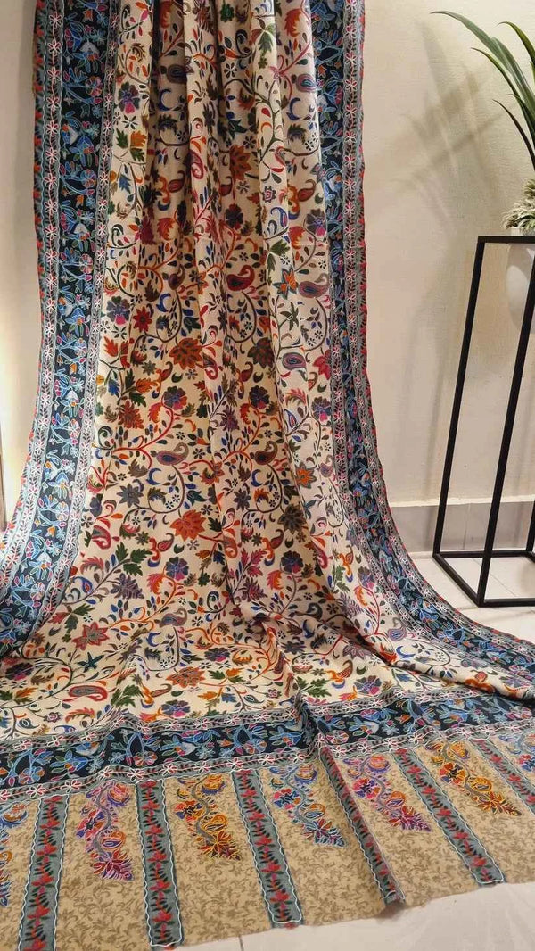Reelkar Shawls – Timeless Embroidery