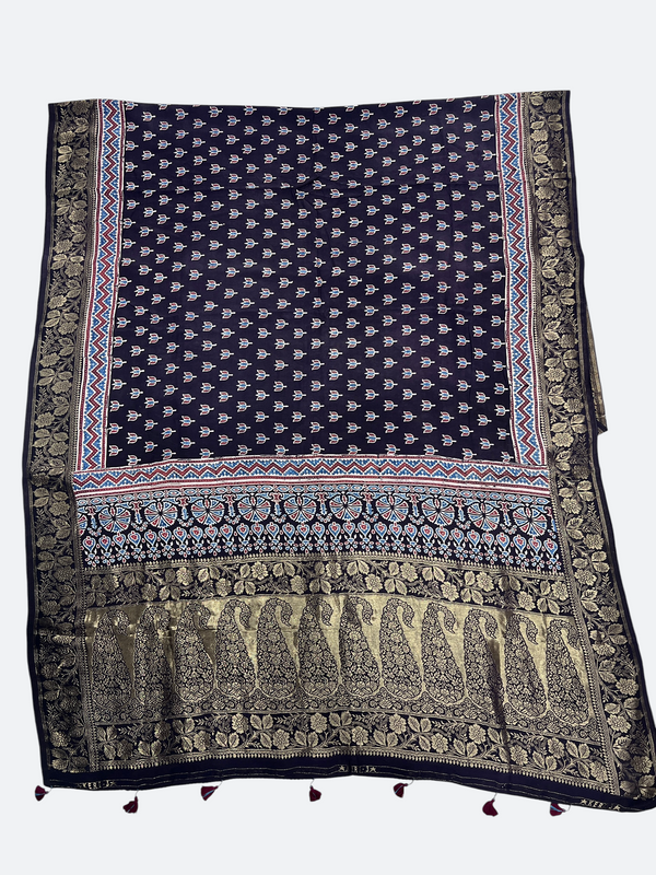 AJRAKH PRINT DOLA SILK ZARI WEAVING DUPATTA - Taj Mehal handicrafts
