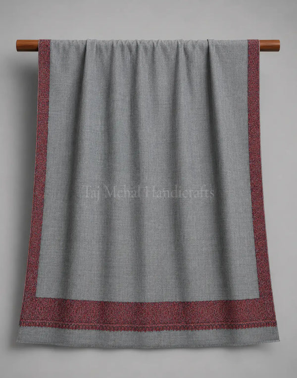 Handcrafted Elegance: Wool Pashmina Border Shawl for Ultimate Warmth and Style - Tajmehalhandicrafts