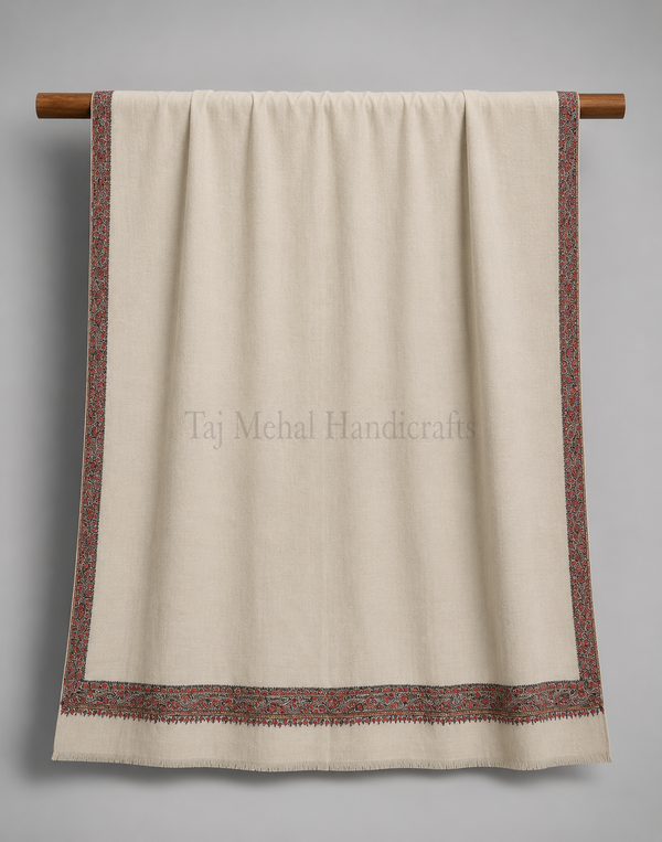 Hasia border needle work