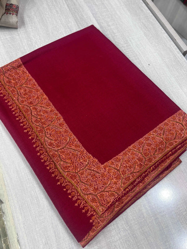 Handmade Woolen Pashmina Shawl – Embrace Elegance and Warmth