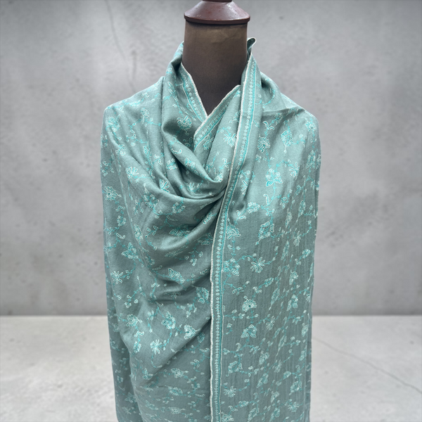 Green pure Pashmina Sozni Jaal shawl with white handmade embroidery for women