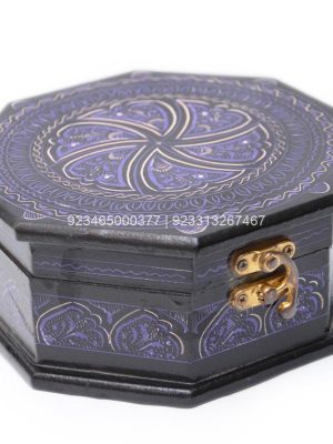 Round Lacquer Jewelry Box